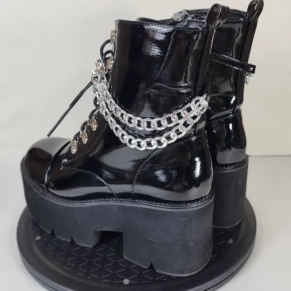 Talv Shoes Goth Black Chains & Buckle Platform Boots Women's Size 40 EU  / 10 US - Picture 5 of 10